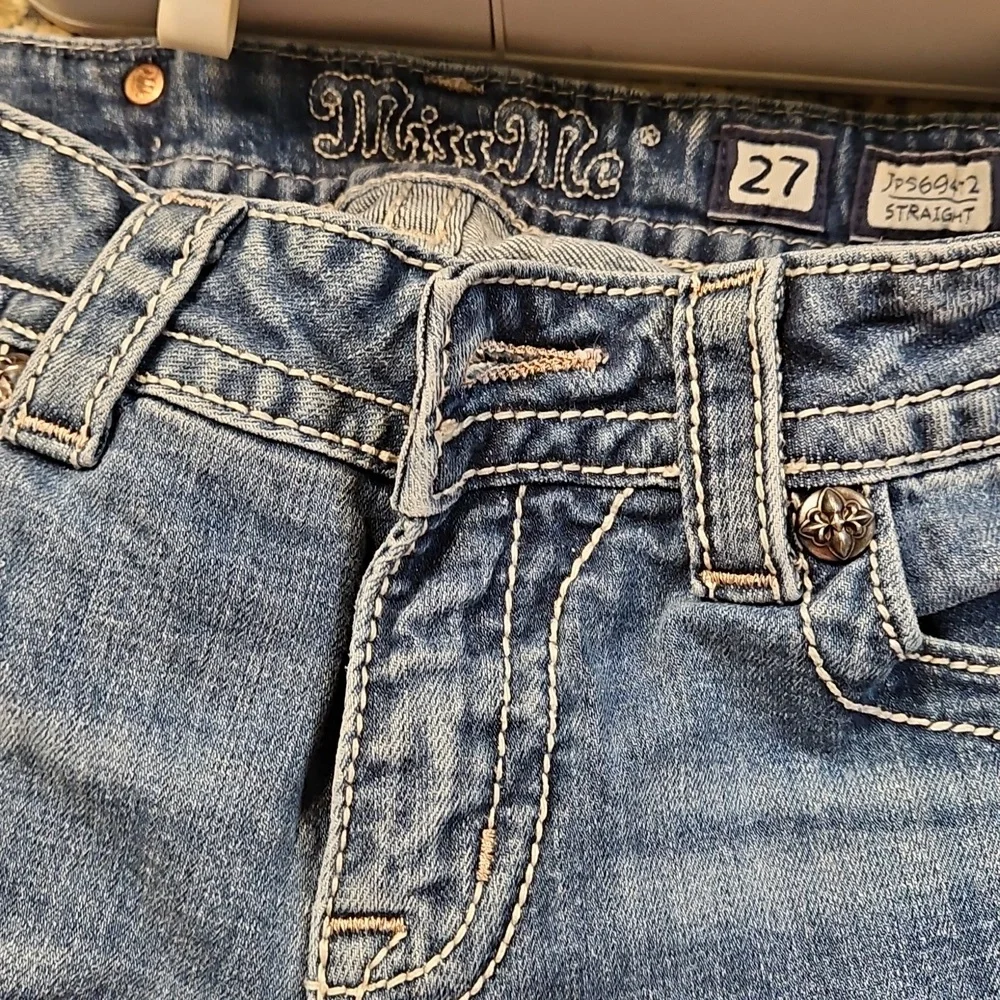 Miss Me Classic Blue Jeans Size 27